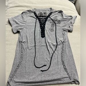 Affliction Womens “Live Fast” Gray short sleeve T-shirt Lace-up Cross & Wings XL